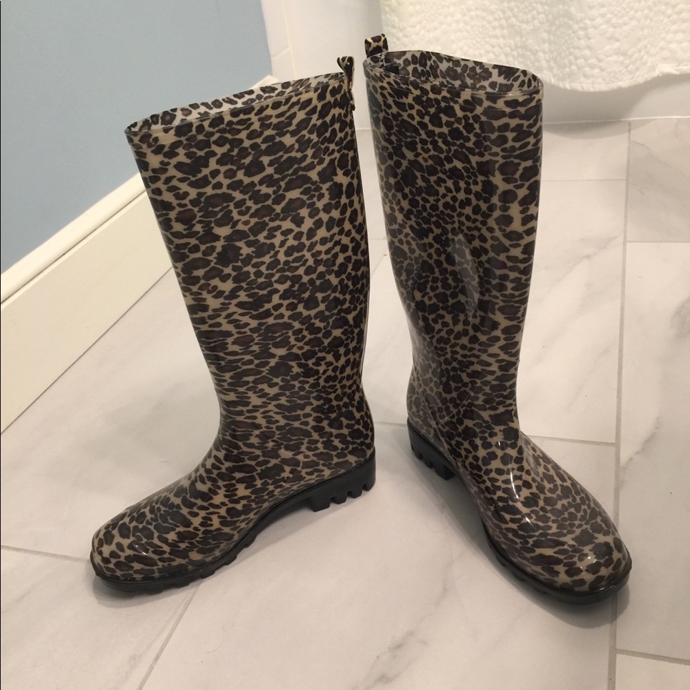 Cheetah Print Rainboots